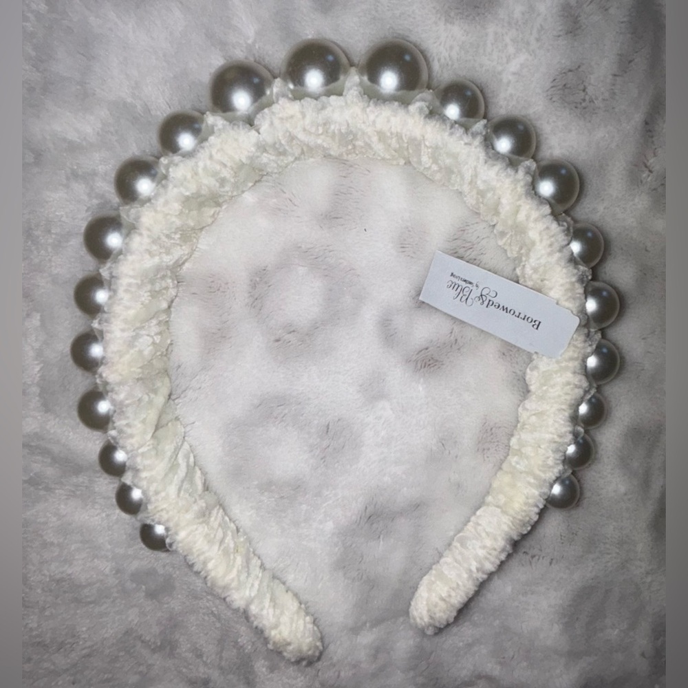 NWT Southern Living Pearl Headband - Borrowed & Blue Collection